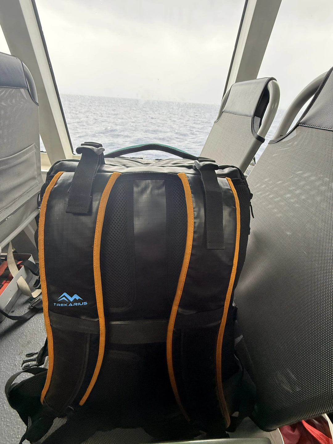 Travel Backpack Without Sponsorship | TREKARIUS